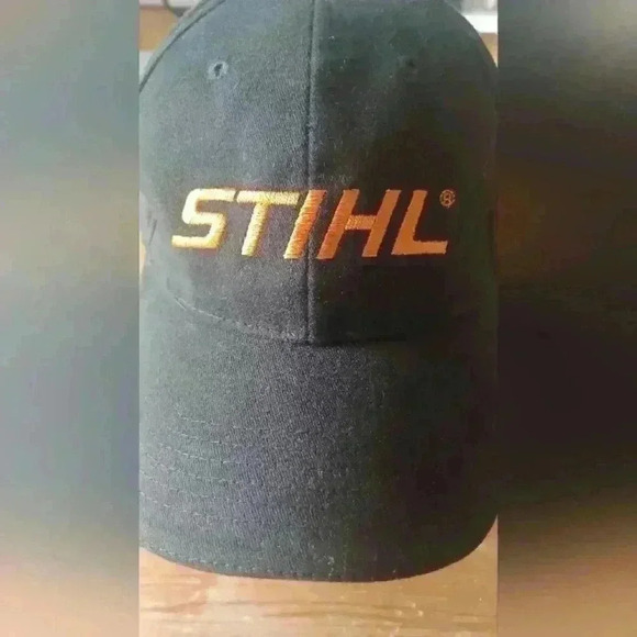 Stihl baseball hat with  Velcro Adjustable Back - Picture 2 of 6